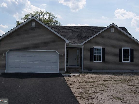 2nd image of 31919 Chelsea Ct