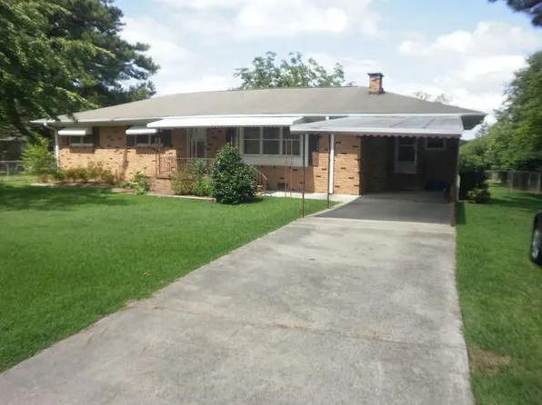 134 Allison Dr, Greenwood, SC 29649