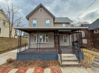 612 Lincoln St, Sayre, PA 18840