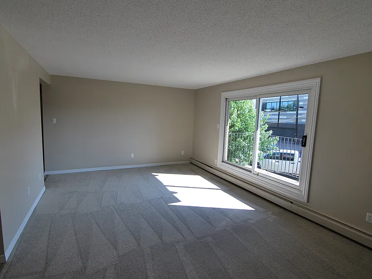 14925 89th Ave NW #303 — Photo 8