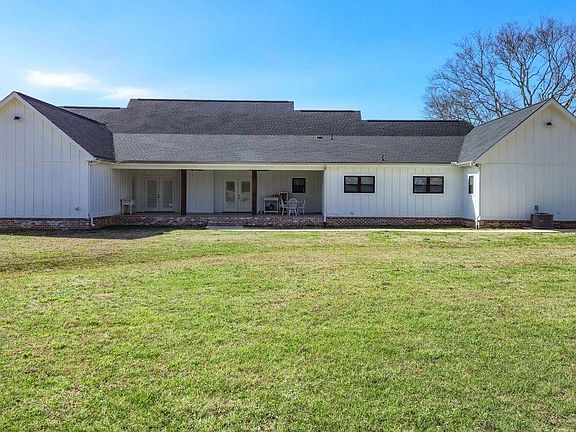 4th image of 411 County Road 59