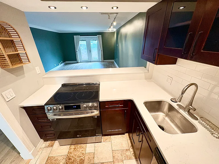 2116 Hobbs Rd #A7 — Photo 12