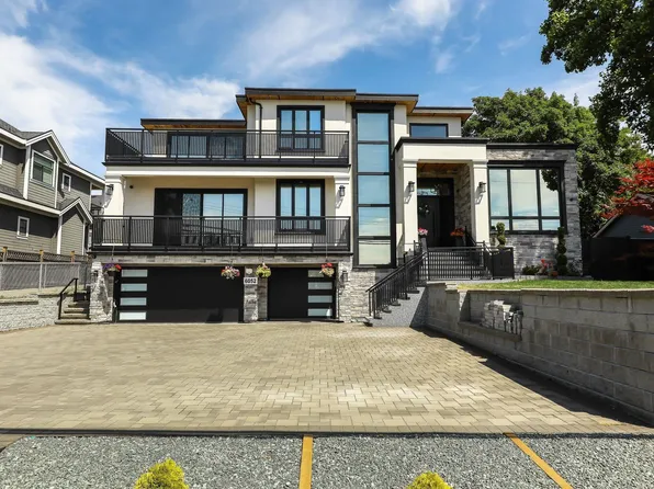 6052 181a St, Surrey, BC V3S 4M2