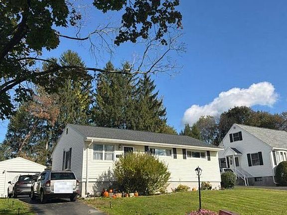 2nd image of 17 Nelson Ave