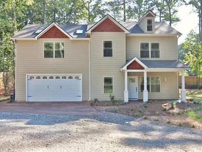 629 Falling Leaf Dr, Lilburn, GA, 30047