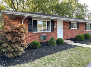 4676 E Catawba Woods Rd, Port Clinton, OH 43452