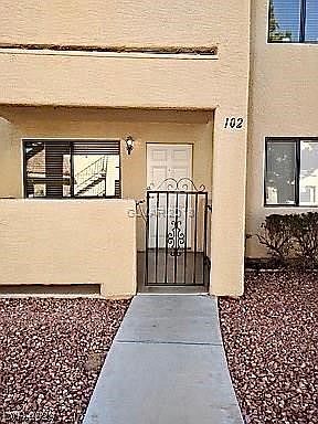 1st image of 1205 N Buffalo Dr APT 102