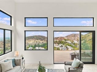 6226 E Cliffway Dr, Orange, CA 92869