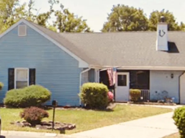 18 Cedarwood Pl, Logan Township, NJ 08085