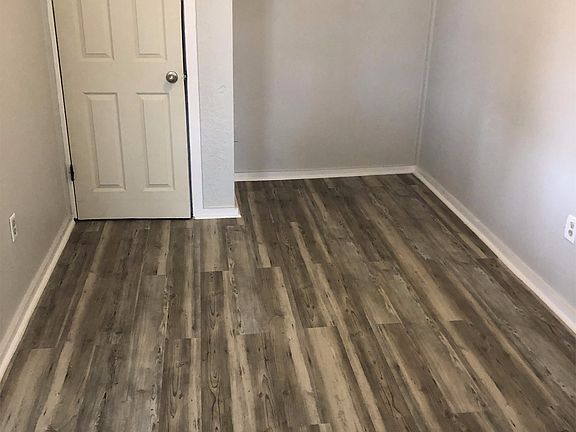 3rd image of 736 S Noble St APT 3