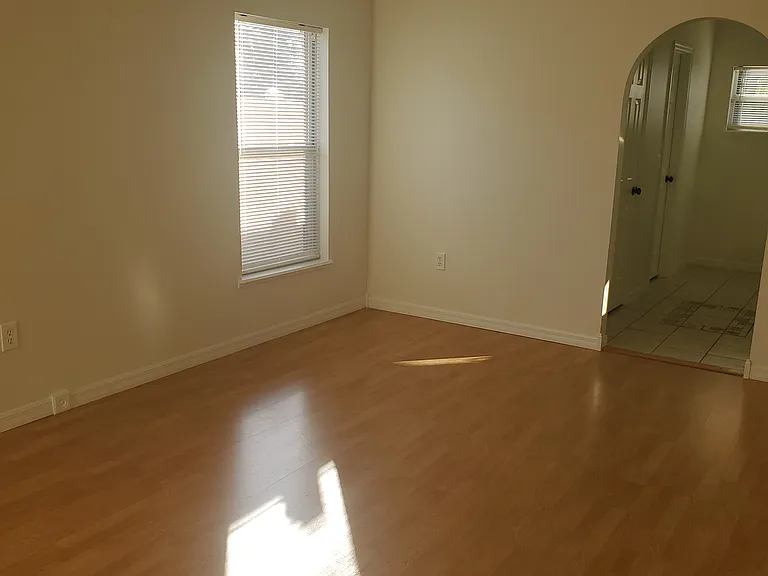 665 Brightview Dr — Photo 11