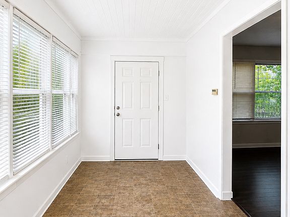 2nd image of 1023 Brandywine St #1023