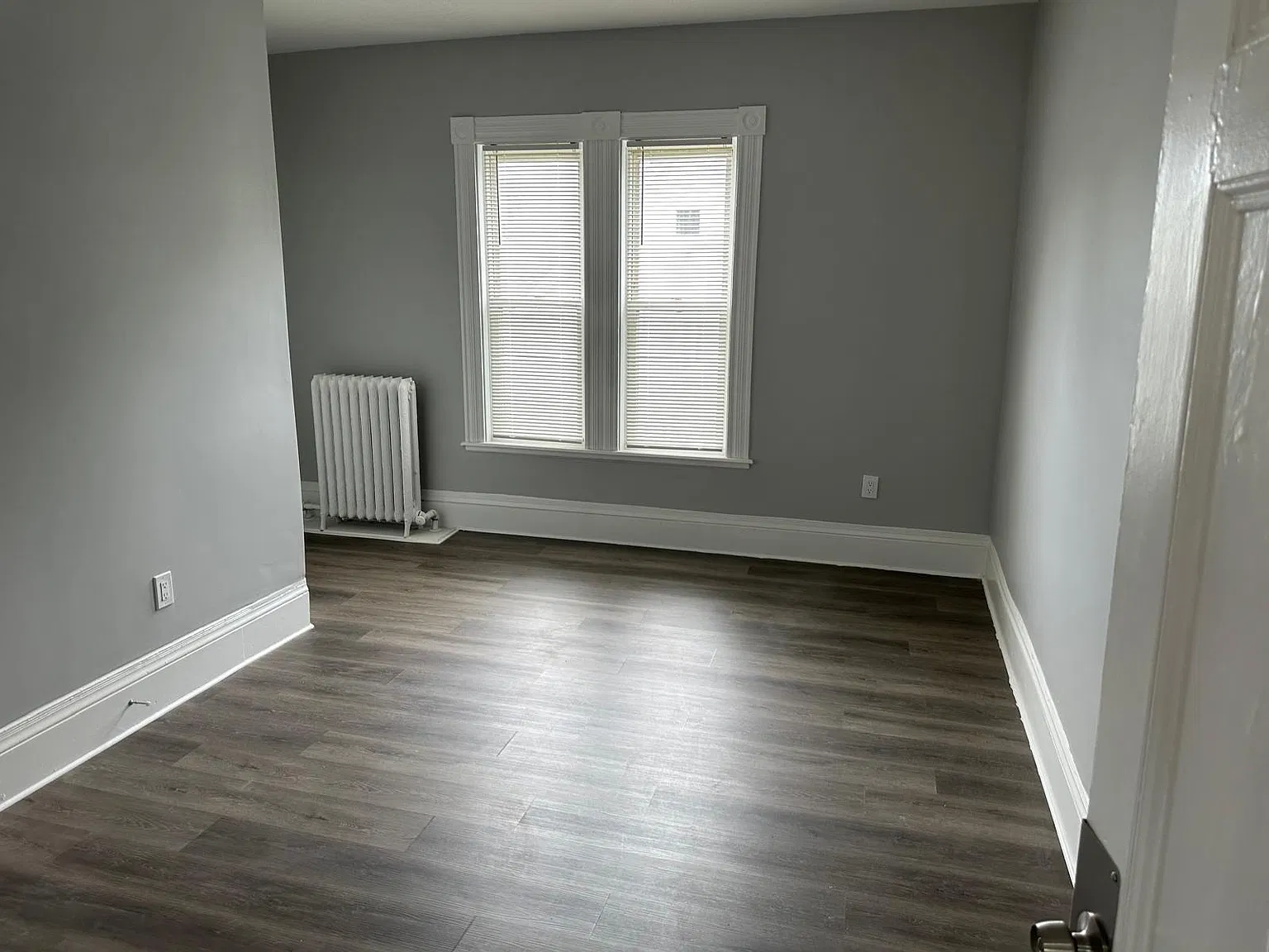 4 bed, $3,500 — Photo 4