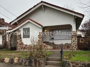 220 NW 13th St, Pendleton, OR 97801