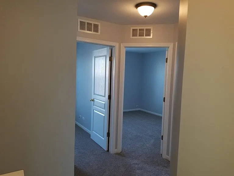 570 Conservatory Ln — Photo 21