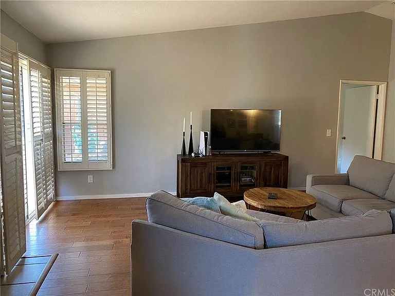 4190 Morning Ridge Rd — Photo 2
