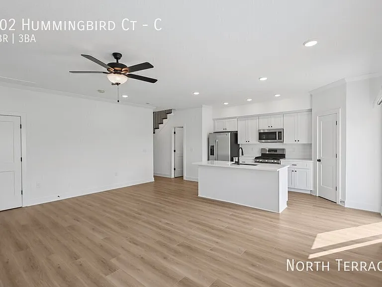 Fairview Crossing Townhomes — Photo 96