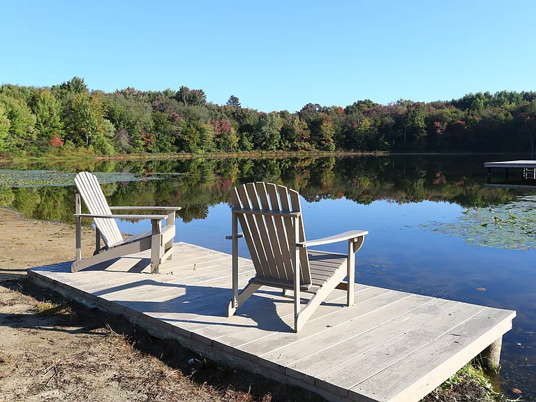 Foxtail Glen on White Pond — Photo 1