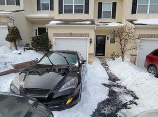 71 Lukens Mill Dr #152, Coatesville, PA 19320