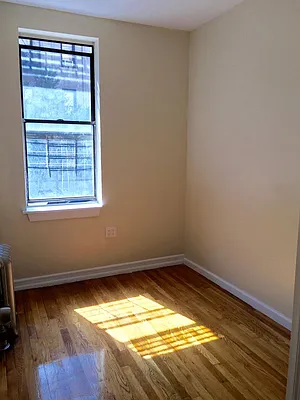 Rented by Bohemia Realty Group | media 21