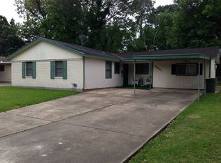 3941 Broadmoor Dr, Beaumont, TX 77707