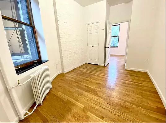 Rented by J PRESTON AND ASSOCIATES INC | media 12