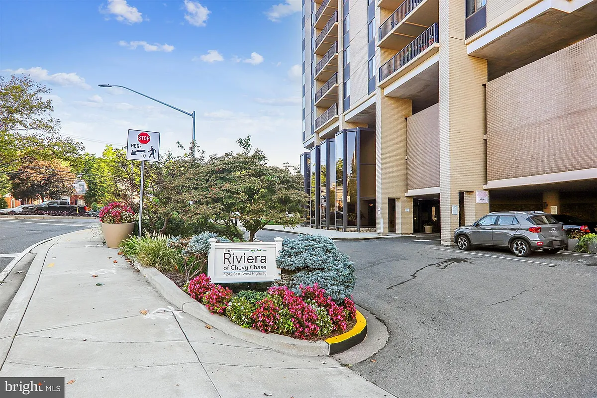 Building Photo - 4242 E West Hwy #420