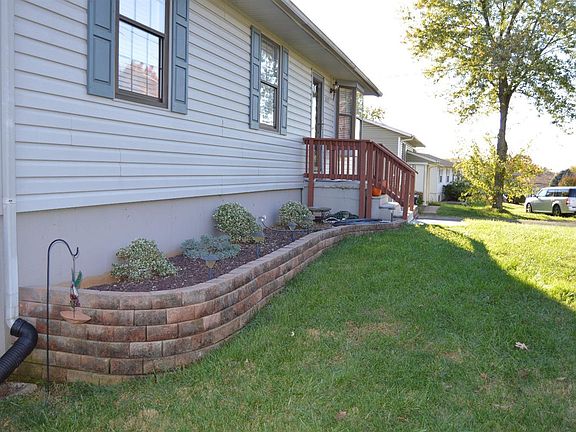 2nd image of 1033 Long Meadows Dr