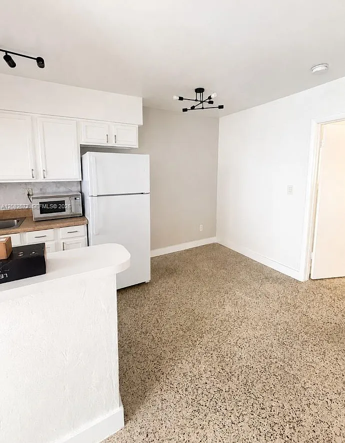 Hialeah 10th Addn — Photo 2