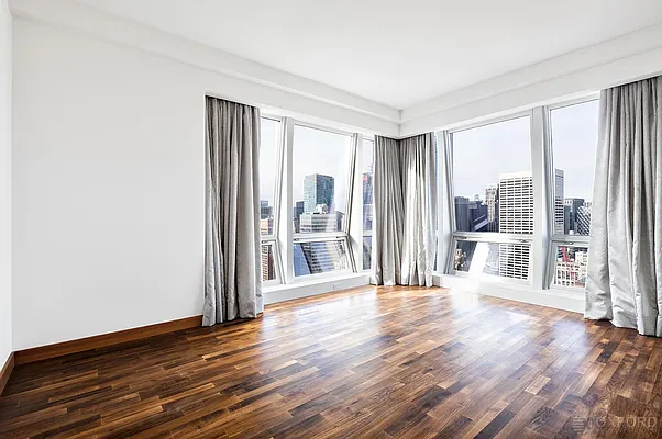 Sold by Oxford Property Group | media 3