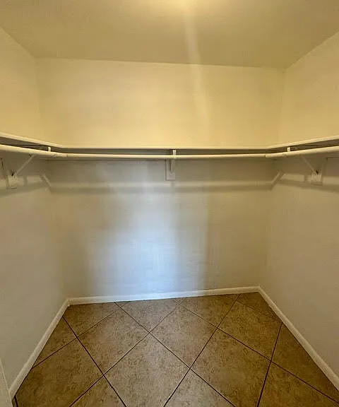 3620 SW 7th Pl — Photo 12