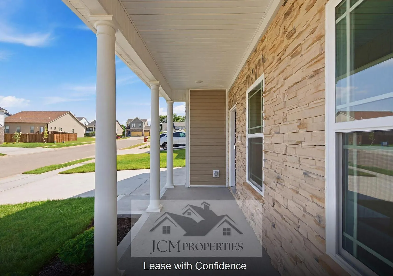 113 Clearwater Dr — Photo 4