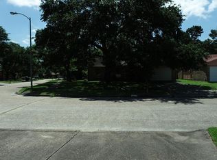 2631 Lark Ln, Humble, TX 77396