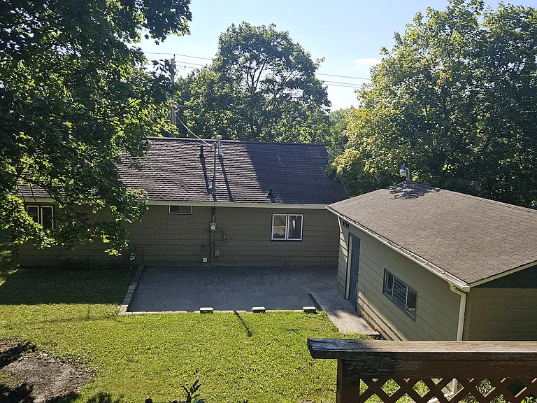 415 N Jefferson St — Photo 3