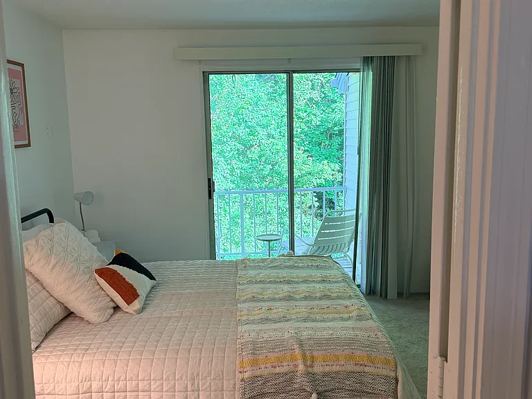 2 Squire Ct #8 — Photo 12