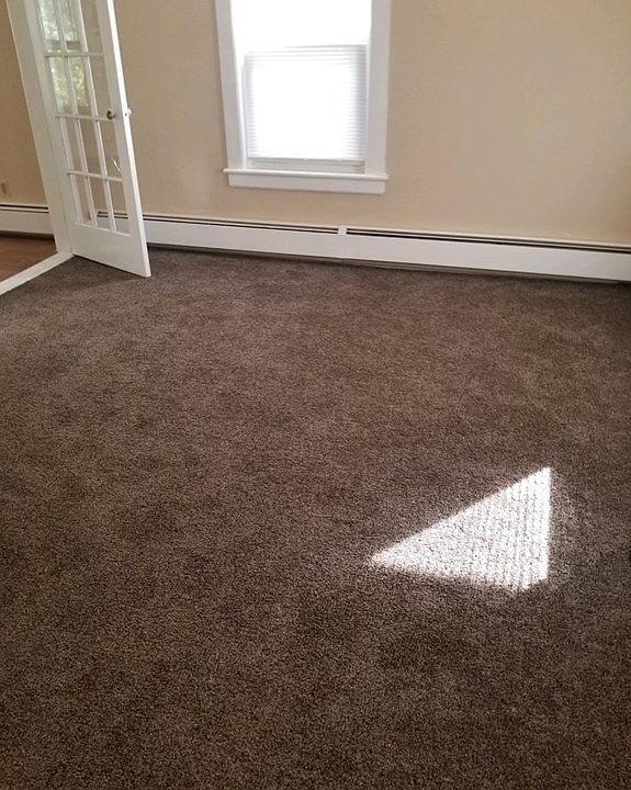 2nd image of 89 North St #2