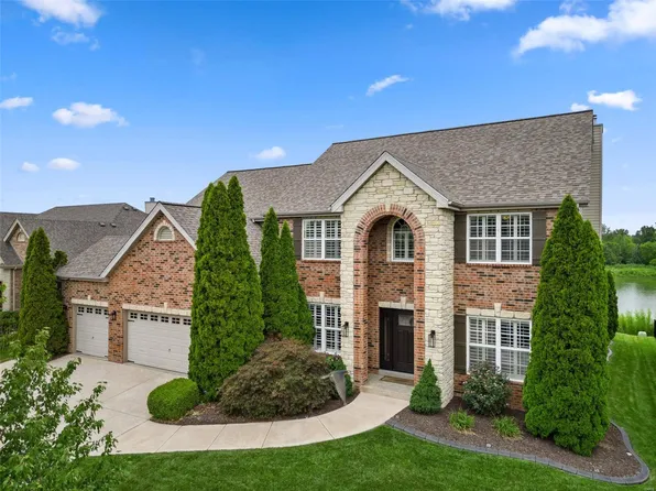 113 Riparian Dr, Dardenne Prairie, MO 63368