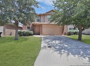 9035 Bowring Park, Converse, TX 78109