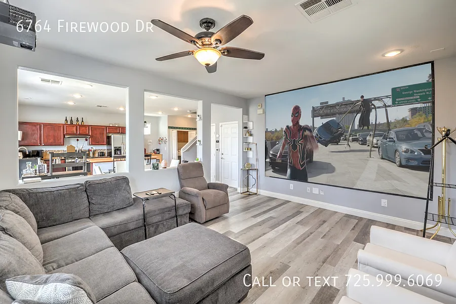 SW Las Vegas 3BR Mid Term Rental — Photo 3