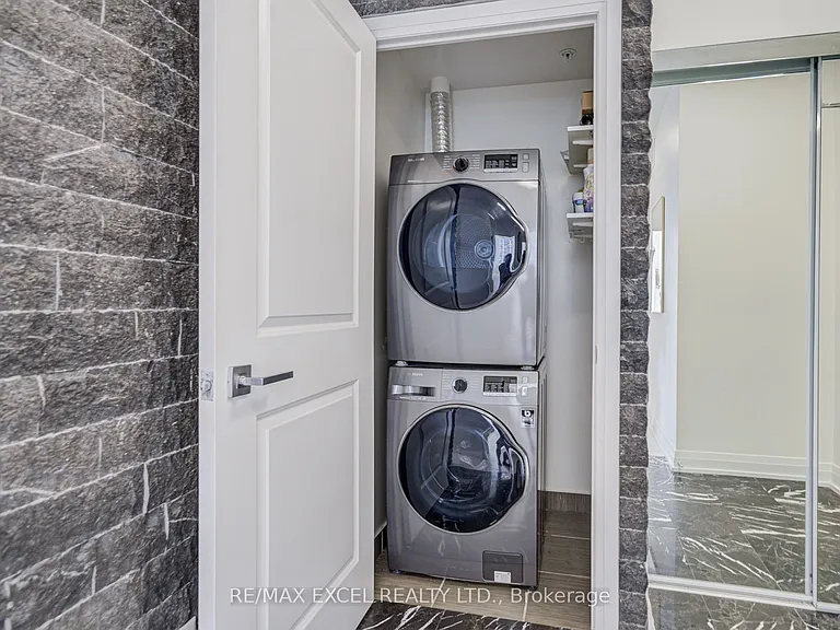 85 N Park Rd S #705 — Photo 27
