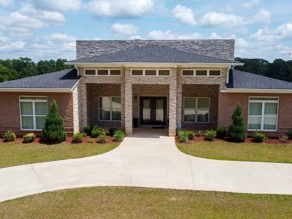 5150 County Road 11, Ozark, AL 36360