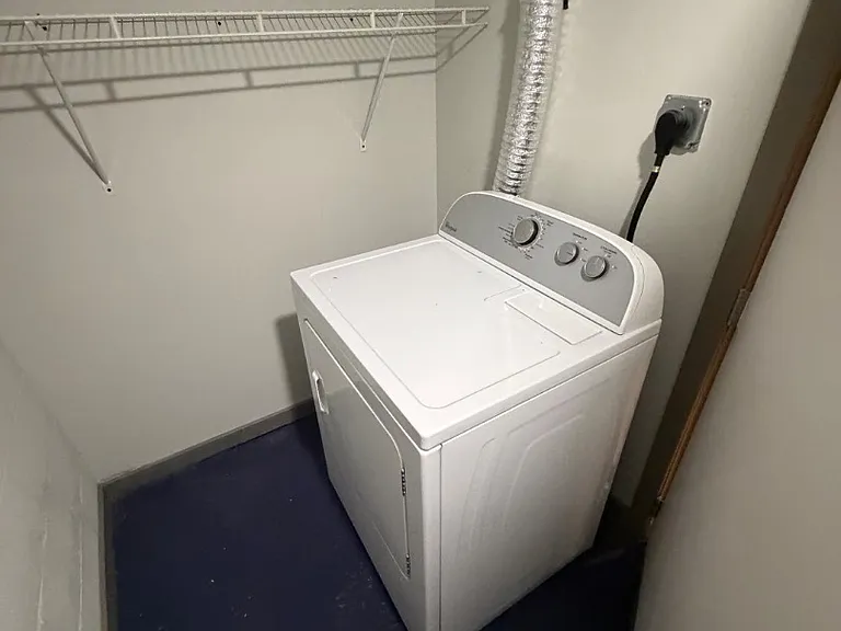 Unit Photo