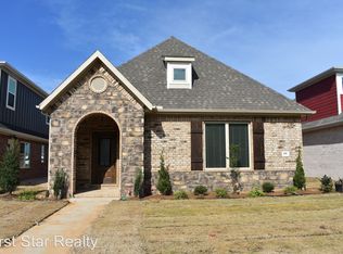 691 N Salem Rd, Fayetteville, AR 72704