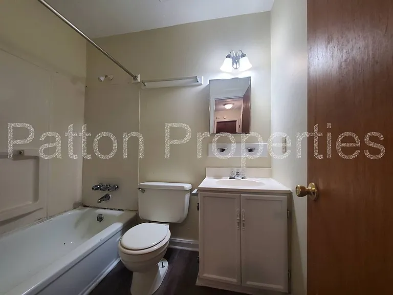 2025 Apple Valley Rd #A & B — Photo 11