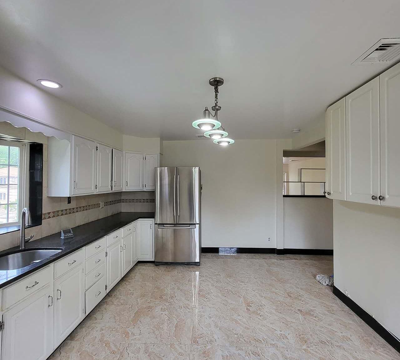 603 127th St FLOOR 2, College Pt, NY 11356 Zillow