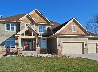 12985 Urbank Ct NE, Blaine, MN 55449