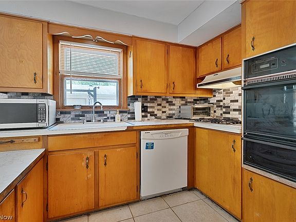 4th image of 4285 Kerrybrook Dr