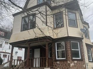 33 Irving Ave, Newark, NJ 07112