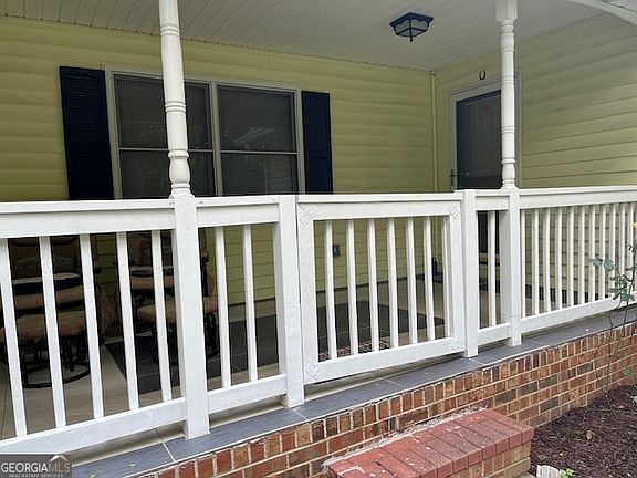 2nd image of 486 Windsor Farms Dr