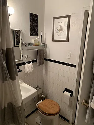 Rented by Compass | media 26